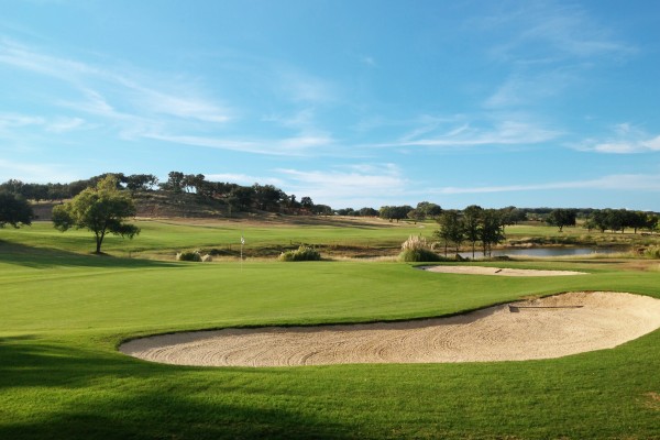 Tips to Improve Your Golf Swing